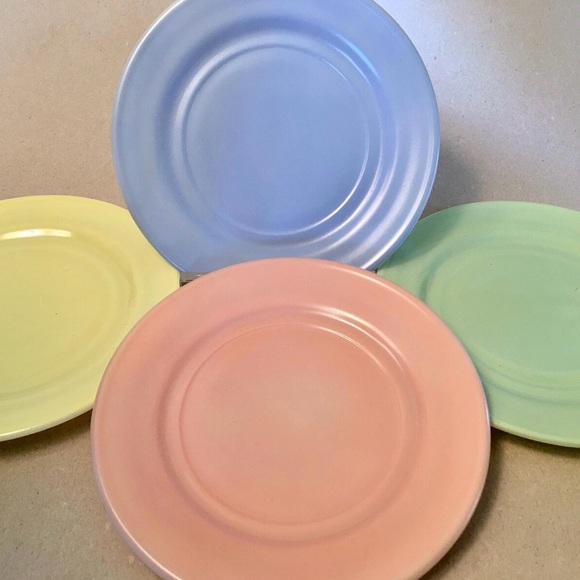 Hazel-Atlas Other - Hazel Atlas Vintage "20th Century Little Hostess" Colored Milk Glass 6” Plates